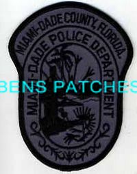 FLORIDA,A,MIAMI DADE POLICE SUBDUED 2_wm